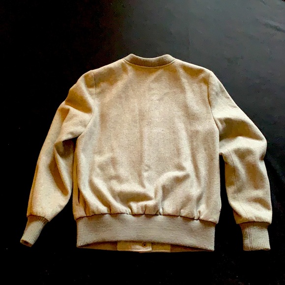 Old Navy - Picture 2 of 2